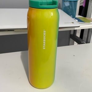 Starbucks water bottle / coffee tumblr ☕️